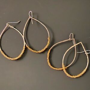 Hammered silver hoops with gold threads
BUY ONE GET ONE FREE